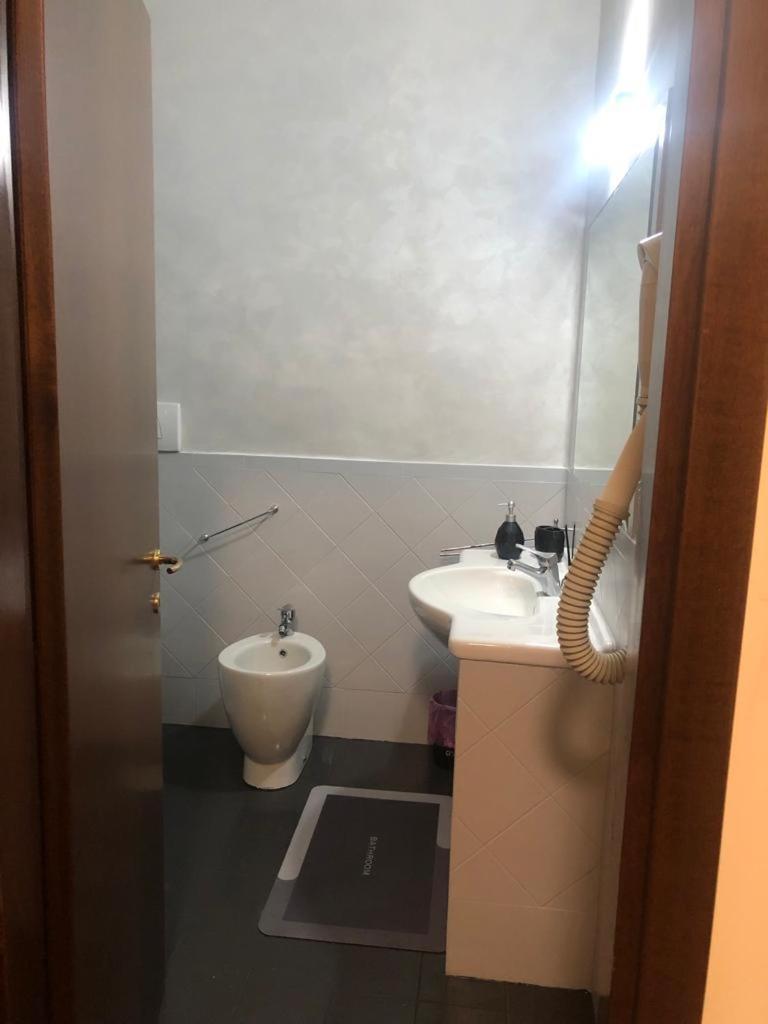 Alma Rooms Appia 罗马 外观 照片